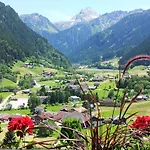 Alpenpension Maderer * Gaschurn