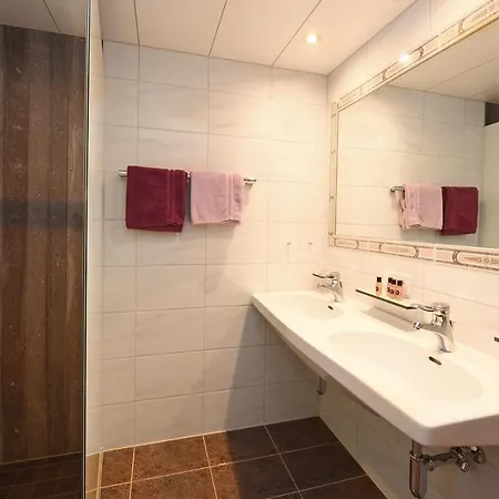Apart Alpenpension Maderer Apartment