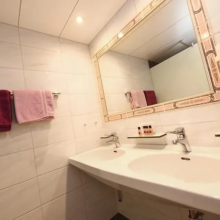 Alpenpension Maderer *