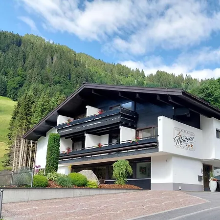 Alpenpension Maderer * Gaschurn