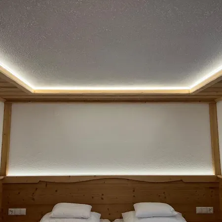 Alpenpension Maderer * Gaschurn